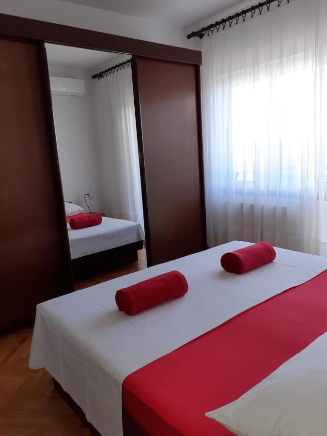 Quality Vila "Comfort" Trogir Bagian luar foto