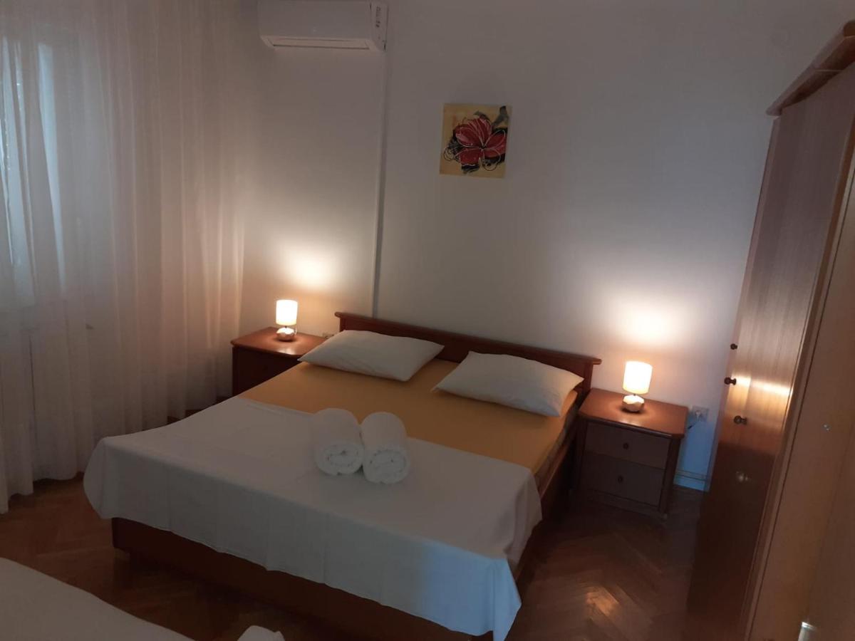 Quality Vila "Comfort" Trogir Bagian luar foto