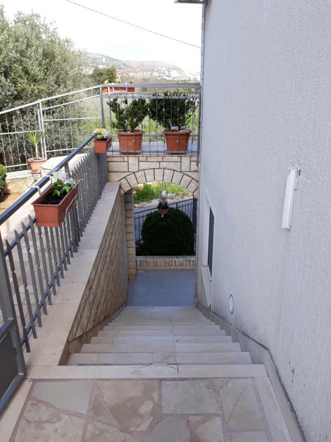Quality Vila "Comfort" Trogir Bagian luar foto