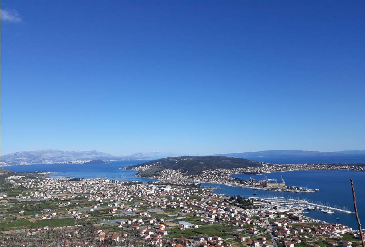 Quality Vila "Comfort" Trogir Bagian luar foto